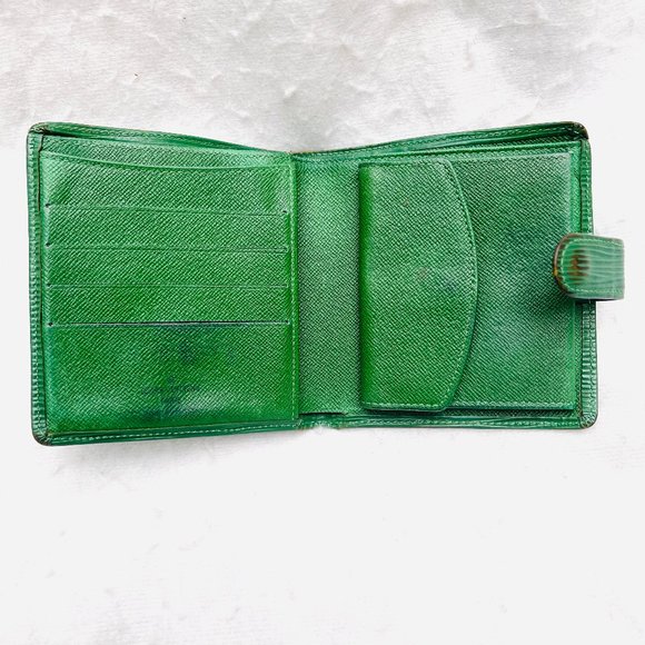 Auc Louis Vuitton Green Epi Leather Porte Billets Compact Wallet - Picture 4 of 12